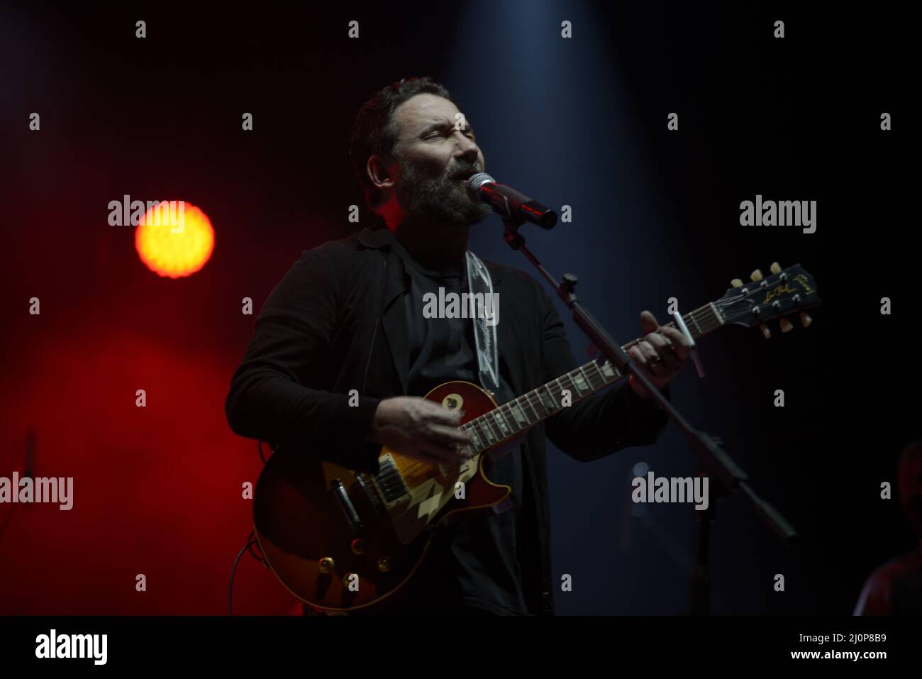 19. März 2022, Padua, Italien: Die Band Tiromancino von Federico Zampaglione kehrt an die wichtigsten italienischen Theater zurück, um dem Publikum eine einzigartige und aufregende Show zu bieten, die auf der langen Liste der Erfolge basiert, die die dreißigjährige Karriere des römischen Singer-Songwriters geprägt haben, zu der die neuesten unveröffentlichten Songs auf dem neuen Album werden Hinzugefügt. (Bild: © Mariano Montella/Pacific Press via ZUMA Press Wire) Stockfoto