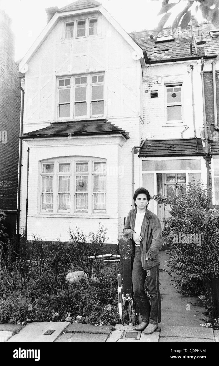 Kara Le Fox außerhalb 23 Massenmörder Dennis Nilsen Dbase MSI Cranley Gärten zugeordnet. Stockfoto