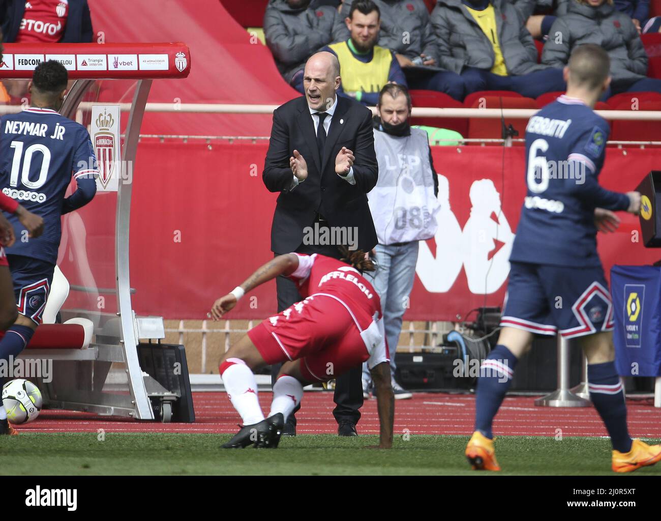 Trainer VON AS Monaco Philippe Clement während des Fußballspiels der französischen Ligue 1 zwischen AS Monaco (ASM) und Paris Saint-Germain (PSG) am 20. März 2022 im Stade Louis II in Monaco - Foto: Jean Catuffe/DPPI/LiveMedia Stockfoto