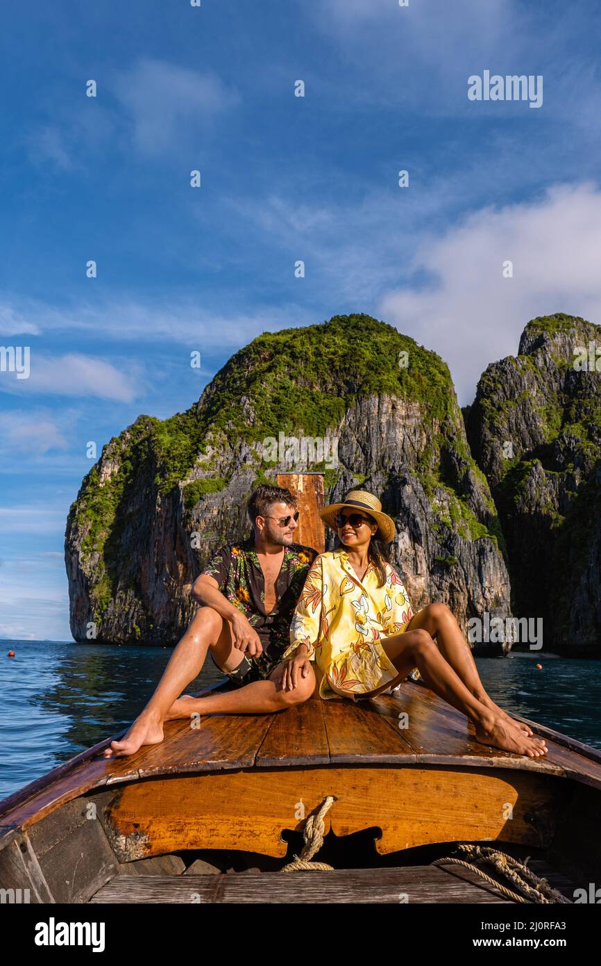 Kho Phi Phi Thailand, Paar Mann und Frau auf einer Reise auf der tropischen Insel Koh Phi Phi in Thailand Stockfoto
