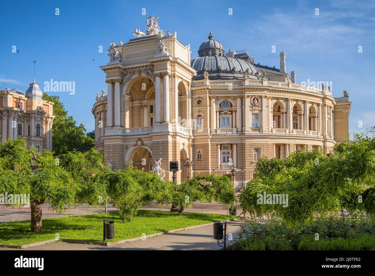 Schönes Gebäude des Opern- und Balletttheaters in Odessa, Ukraine Stockfoto