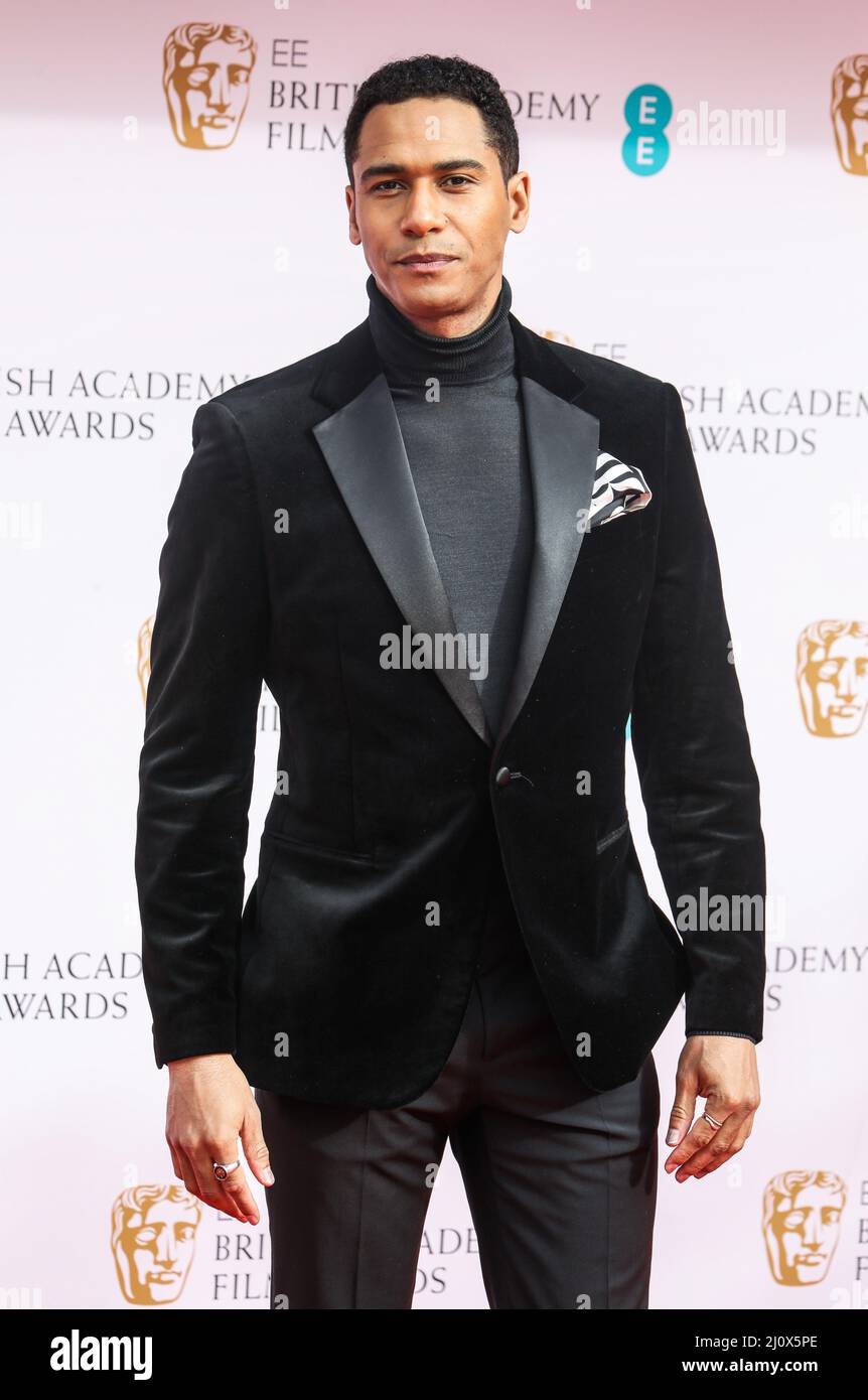 London, Großbritannien. 13. März 2022. Elliot Knight kam für die British Academy Film Awards 2022 (BAFTAs) in der Royal Albert Hall in London an. Kredit: SOPA Images Limited/Alamy Live Nachrichten Stockfoto