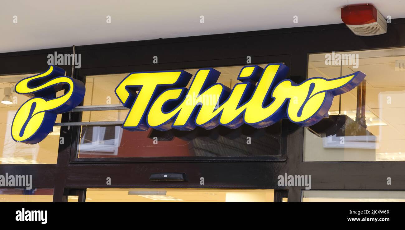 Tchibo logo -Fotos und -Bildmaterial in hoher Auflösung – Alamy