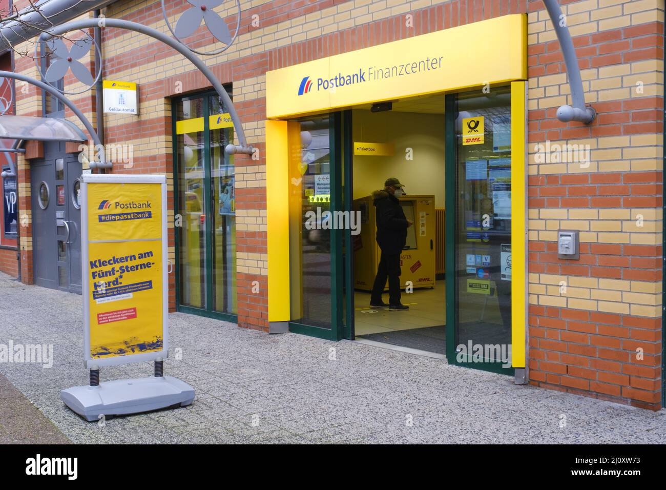 Postbank logo -Fotos und -Bildmaterial in hoher Auflösung – Alamy
