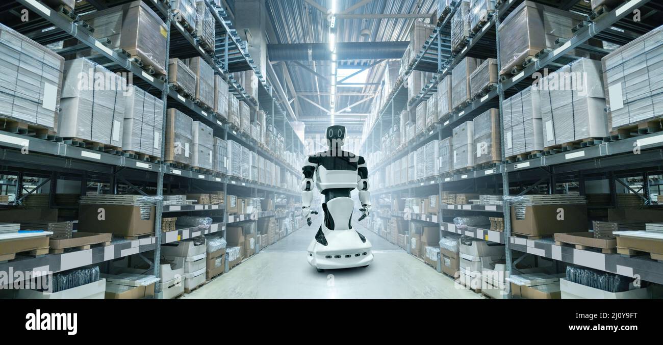 Der Roboter arbeitet in einem automatischen Lager Stockfoto