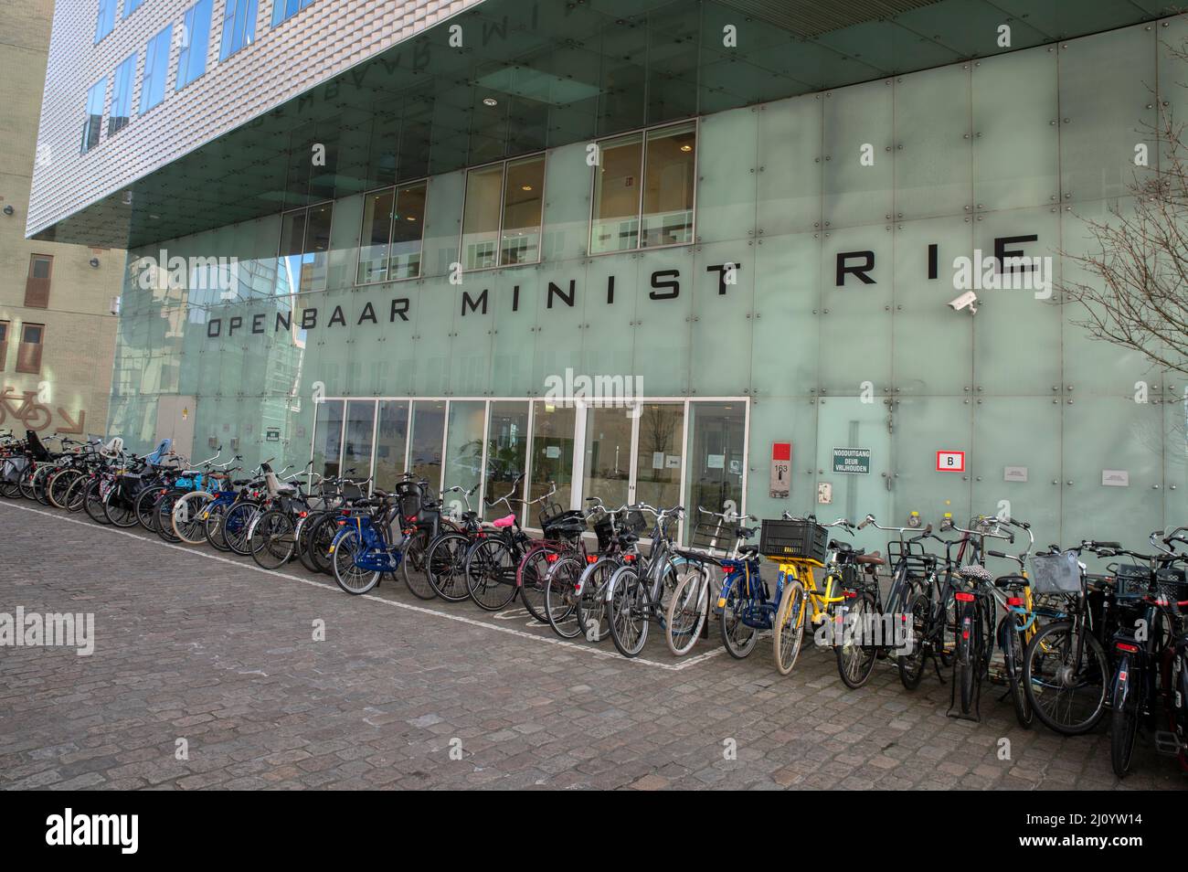 Openbaar Ministerie Building Fehlt Ein Brief In Amsterdam Niederlande 17-3-2022 Stockfoto
