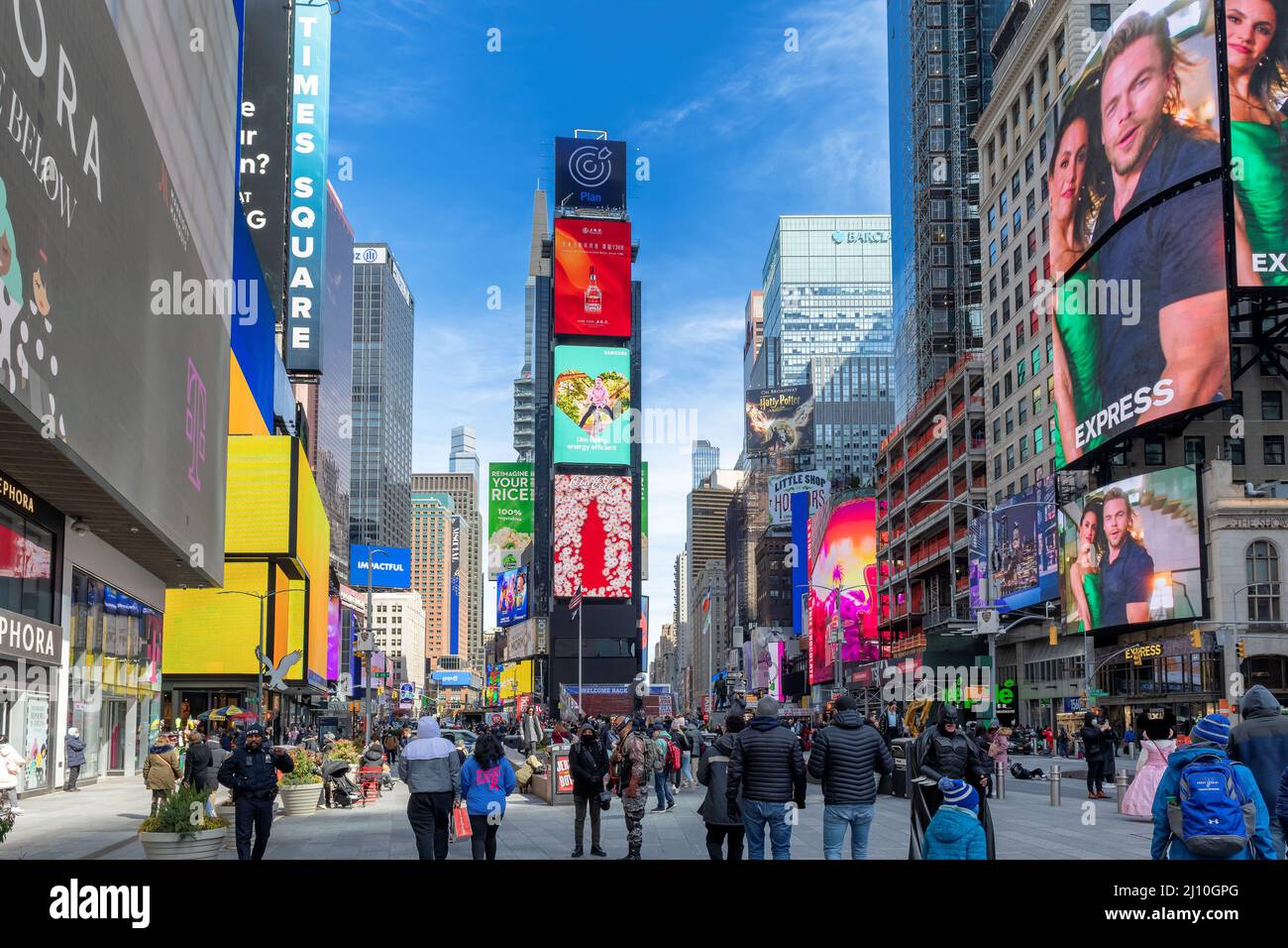 Times Square zur Tageszeit in New York City Stockfoto