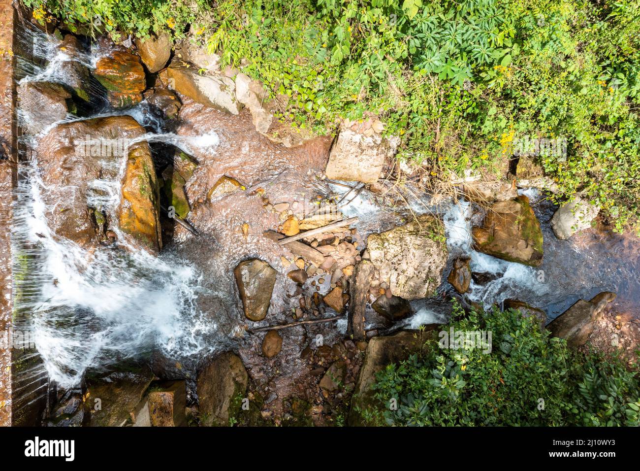 Rio Tigre Wasserfall im Dschungel von Oxapampa in Peru Stockfoto