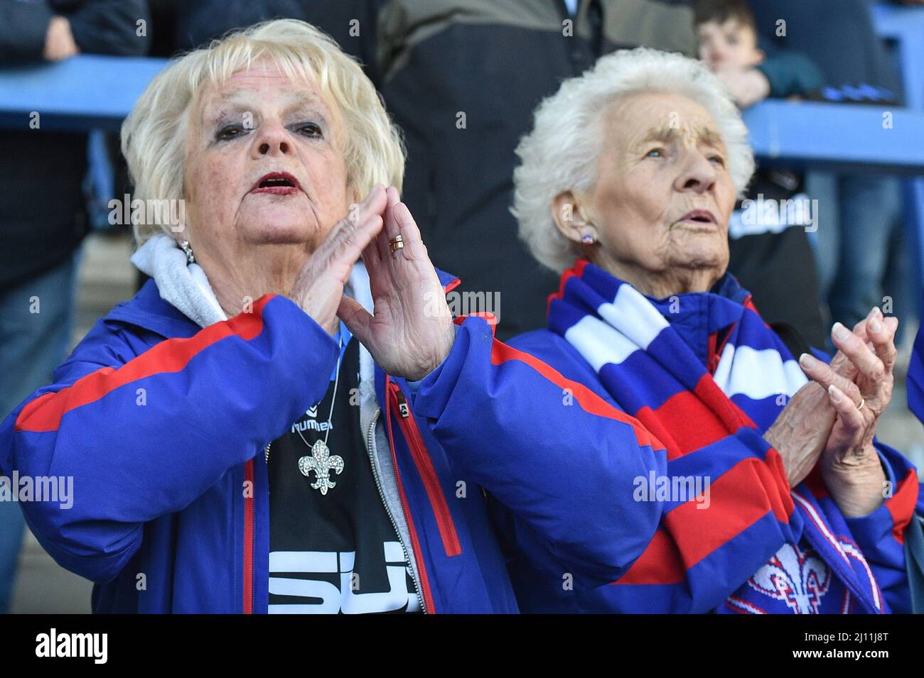 Warrington, England - 19.. März 2022 - Wakefield Trinity Fans. Rugby League Betfred Super League Runde 6 Warrington Wolves vs Wakefield Trinity im Halliwell Jones Stadium, Warrington, Großbritannien Dean Williams Stockfoto