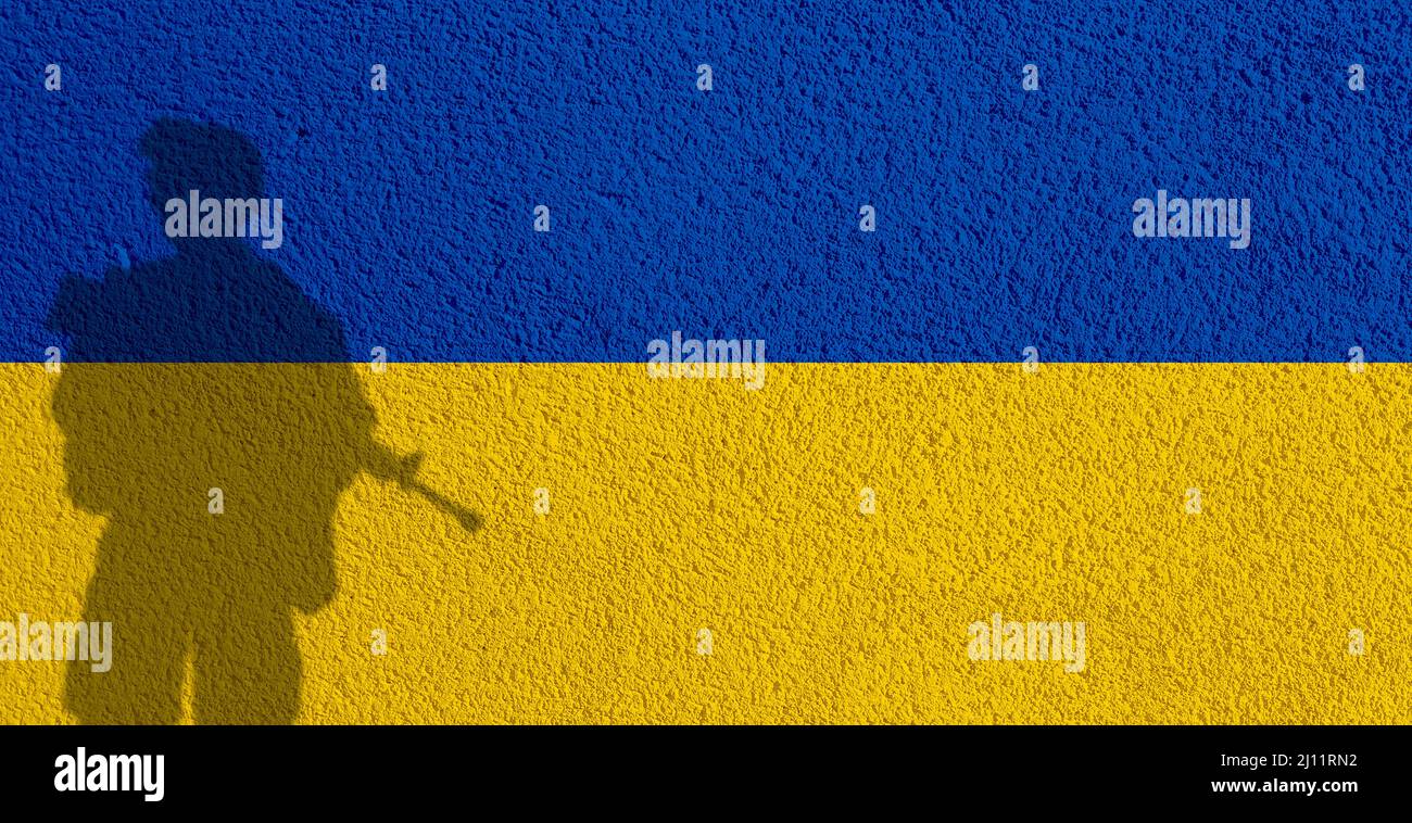 Krieg zwischen Russland und der Ukraine, Ukraine Flagge und Soldat - Stock Photo Stockfoto