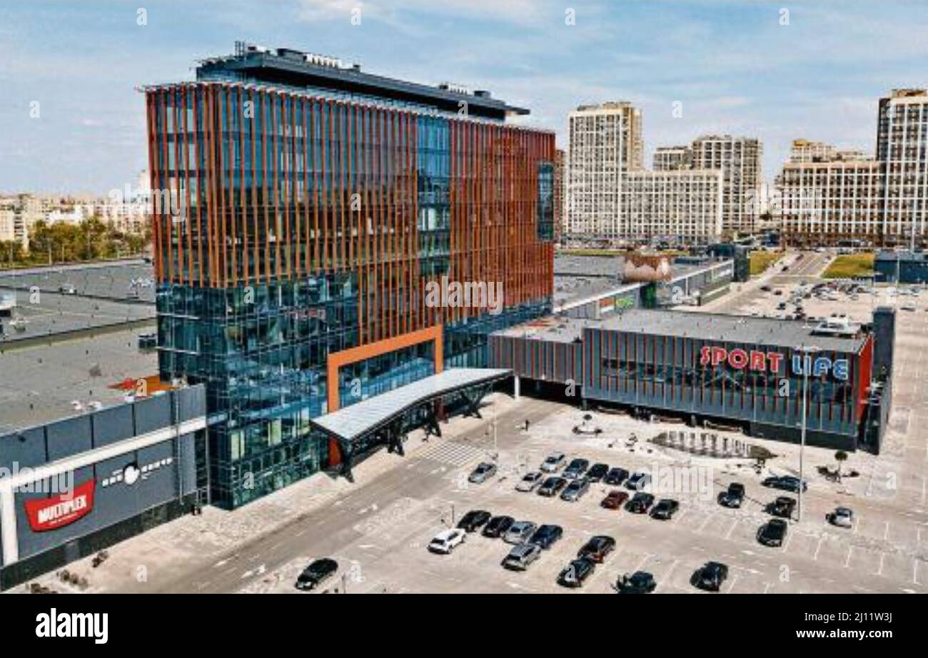 UKRAINE das Retroville Einkaufszentrum in Kiew im Jahr 2021, zerstört im März 2022 während der russischen Invasion. Stockfoto