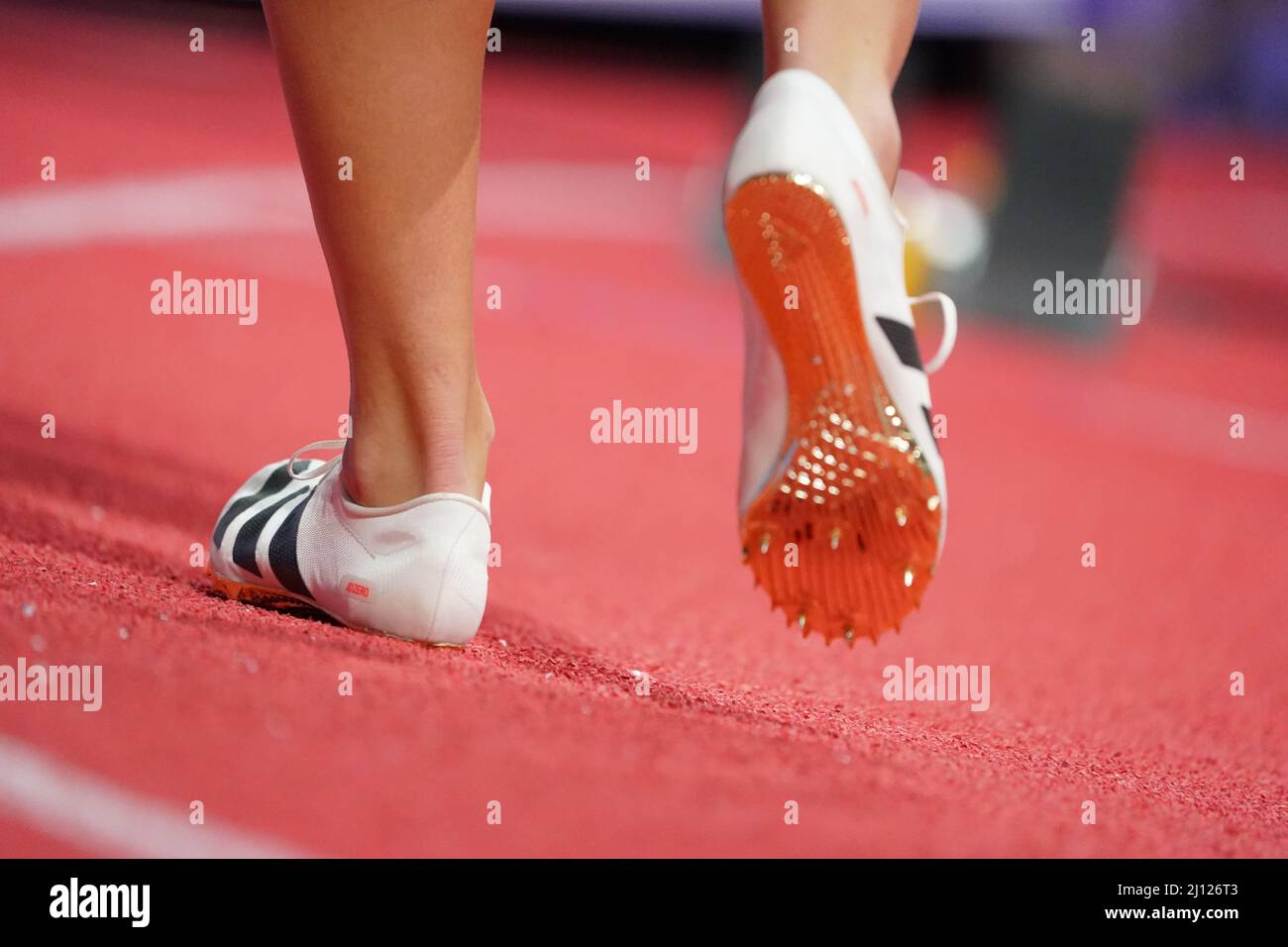 Nahaufnahme der Schuhe während der Leichtathletik-Hallenweltmeisterschaften 20. März 2022 in der Kombank Arena in Belgrad, Serbien Credit: SCS/Soenar Chamid/AFLO/Alamy Live News Stockfoto