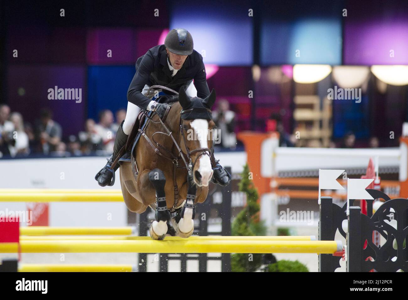 Kevin STAUT (FRA) reitet CHEPPETTA während des Grand Prix Hermes beim Saut-Hermes 2022, reiterliche FEI-Veranstaltung am 20. März 2022 im ephemeren Grand-palais in Paris, Frankreich - Foto Christophe Bricot / DPPI Stockfoto