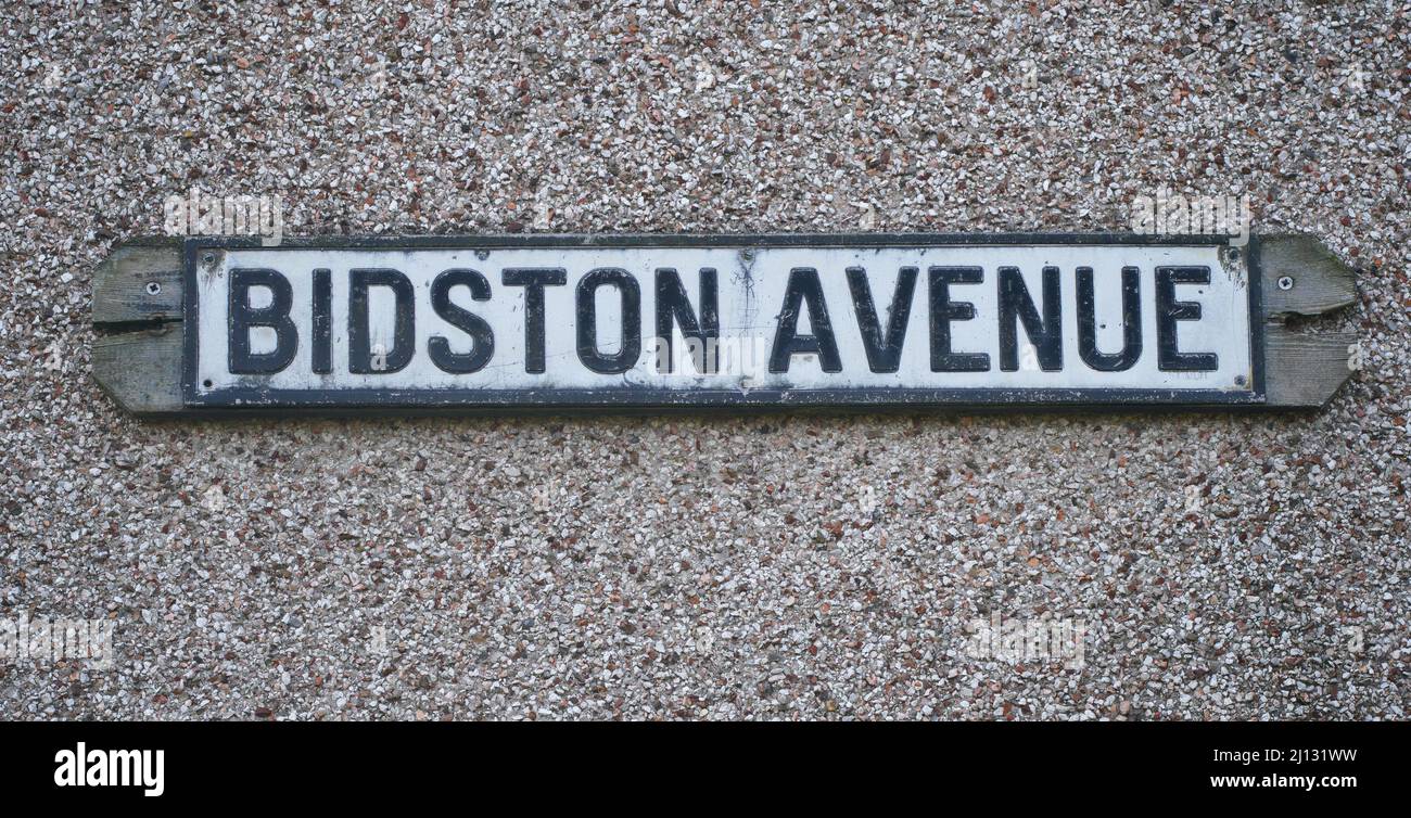 Bidston Avenue in Blackbrook, wo ein 17 Monate altes Mädchen starb, nachdem es von einem Hund angegriffen wurde. Bilddatum: Dienstag, 22. März 2022. Stockfoto