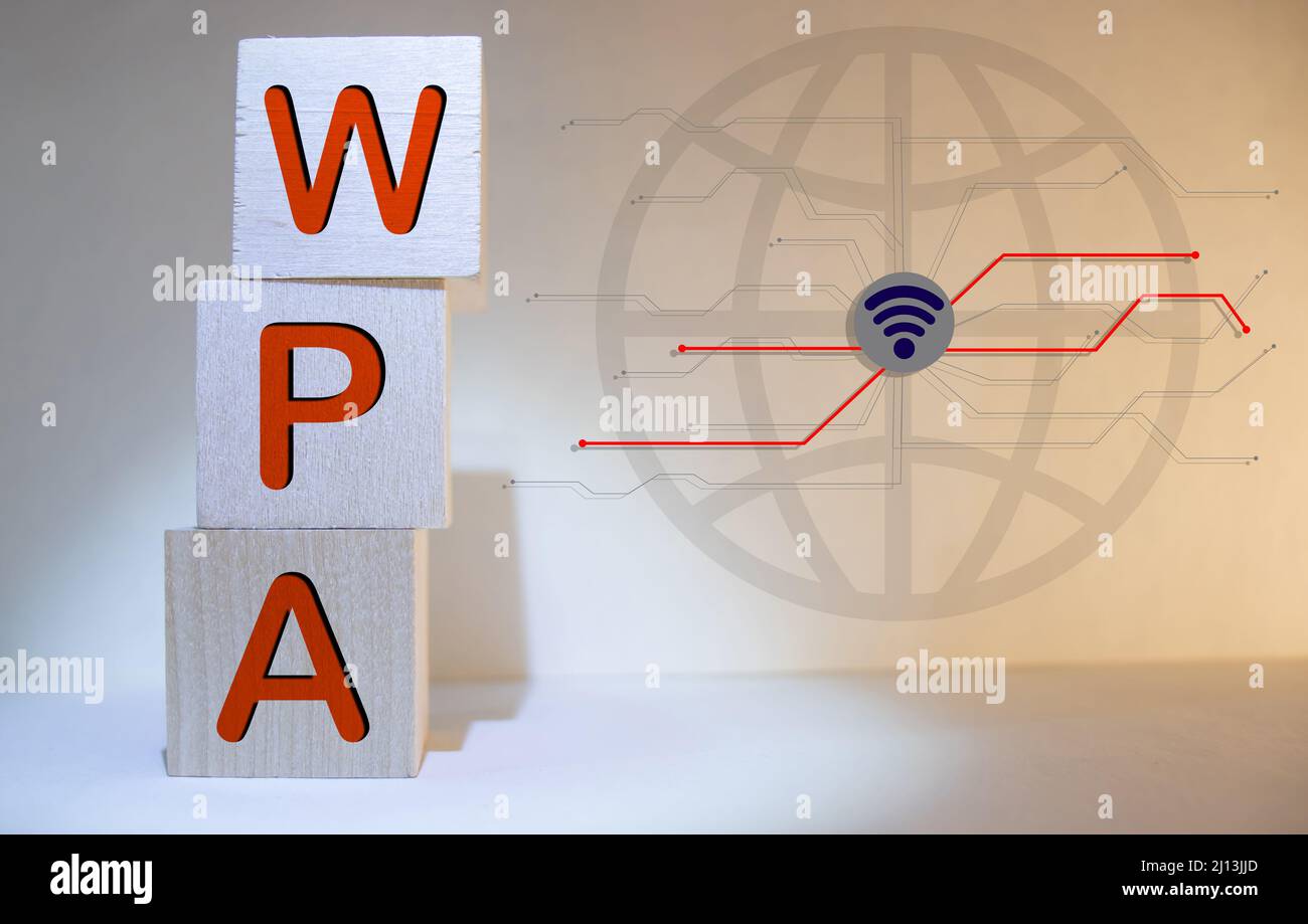 Akronym wpa für Wi-Fi Protected Access-Konzept, dargestellt durch schwarze und weiße Buchstabensteine auf einem Marmorschachbrett mit Schachfiguren Stockfoto