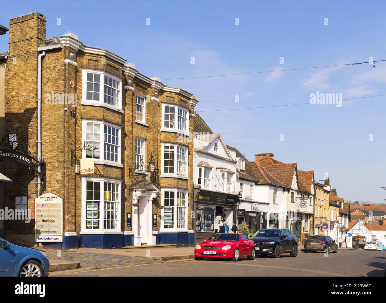 Blick auf die Gebäude in der North Street, Bishop's Stortford. VEREINIGTES KÖNIGREICH Stockfoto