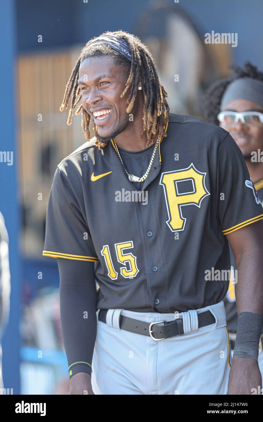 Port Charlotte, FL USA: Pittsburgh Pirates Shortstop Oneil Cruz (15) während eines Baseballspiels im Frühjahr gegen die Tampa Bay Rays am Montag, März Stockfoto