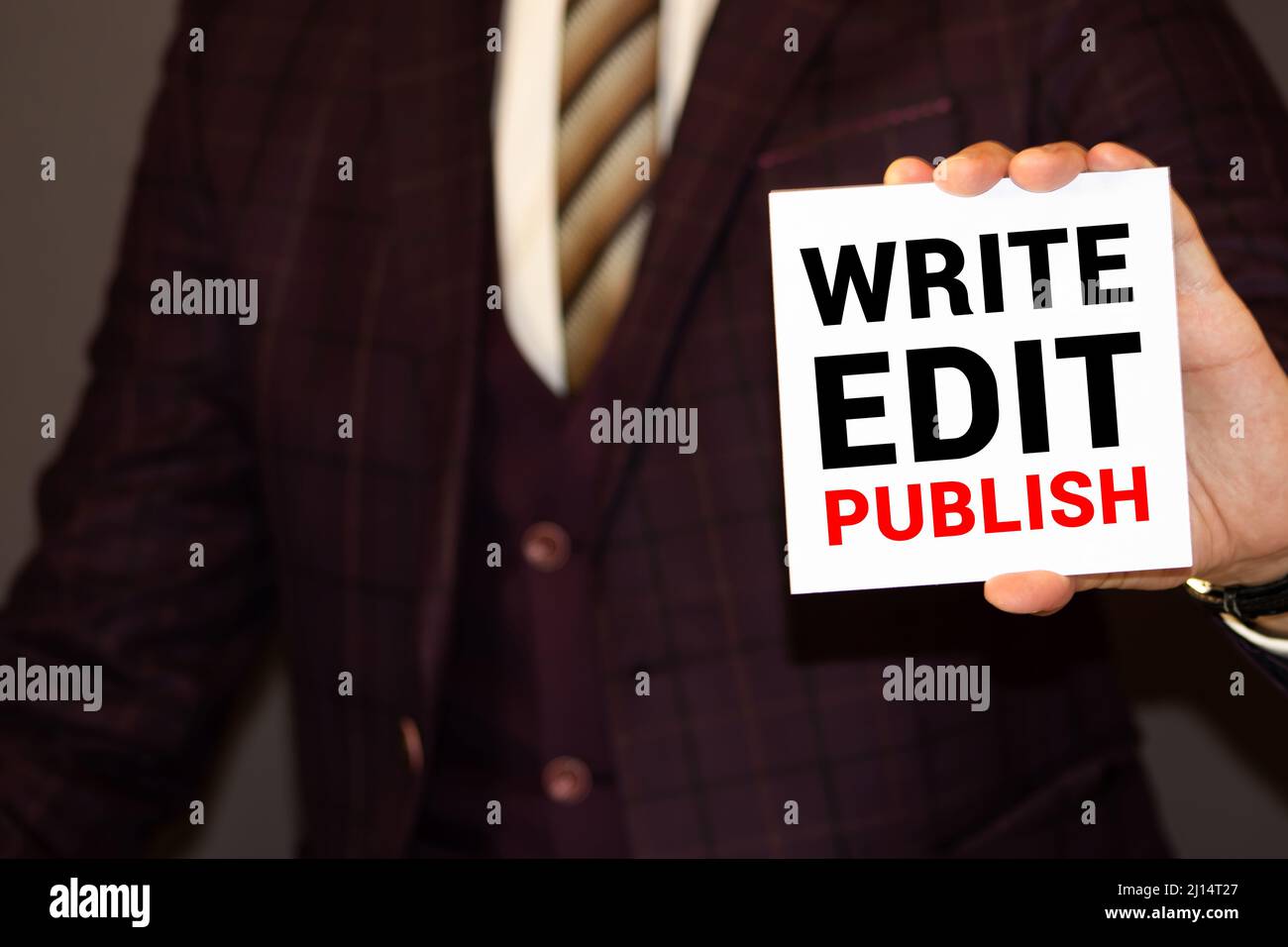 Handschrift Text SCHREIBEN BEARBEITEN VERÖFFENTLICHEN. Konzept Bedeutung veröffentlichte Arbeit. Stockfoto