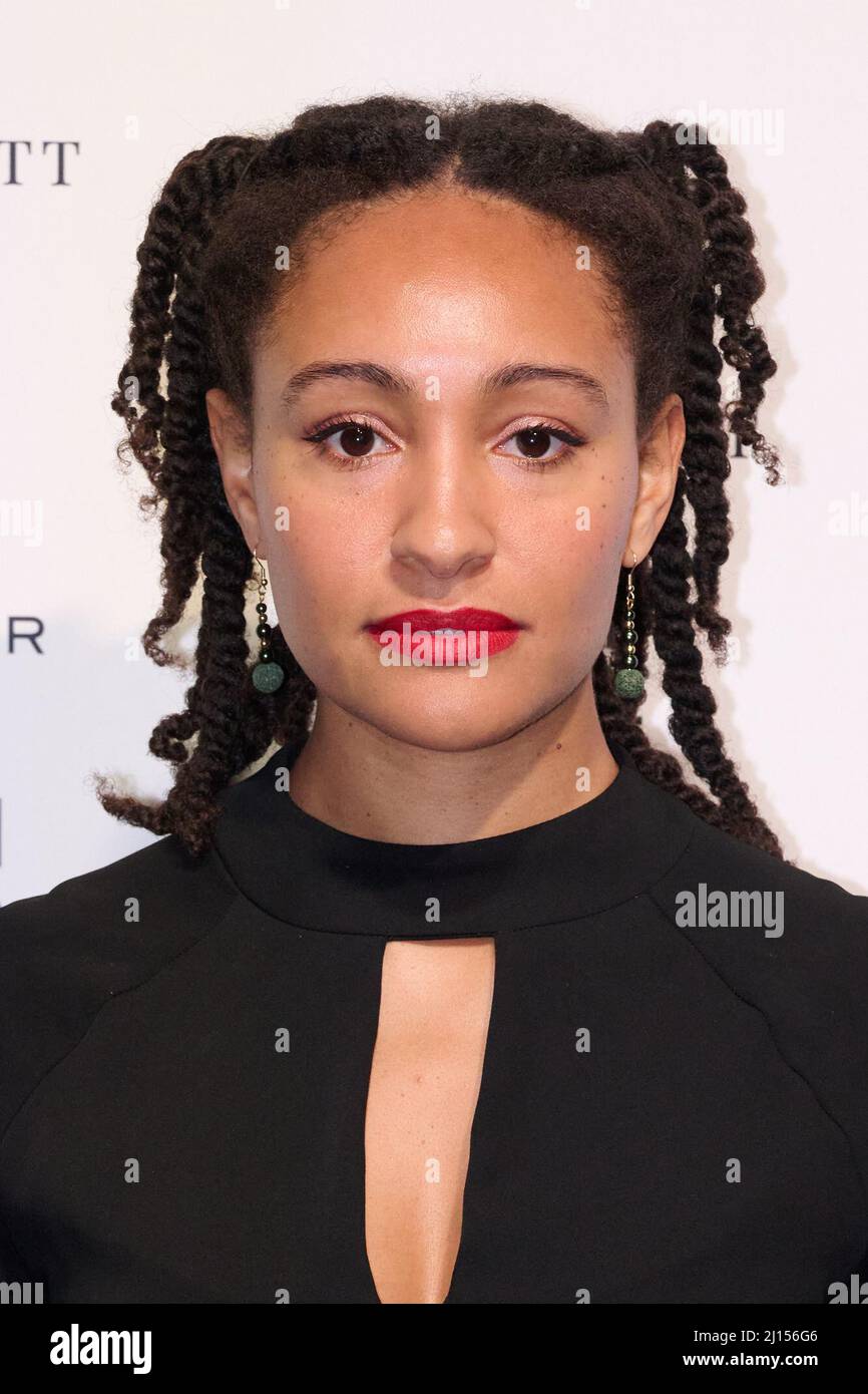 London, Vereinigtes Königreich . 22 März, 2022 . Natalie Simpson besucht die National Theatre Up Next Gala im National Theatre Southbank Credit: Alan D West/Alamy Live News Stockfoto