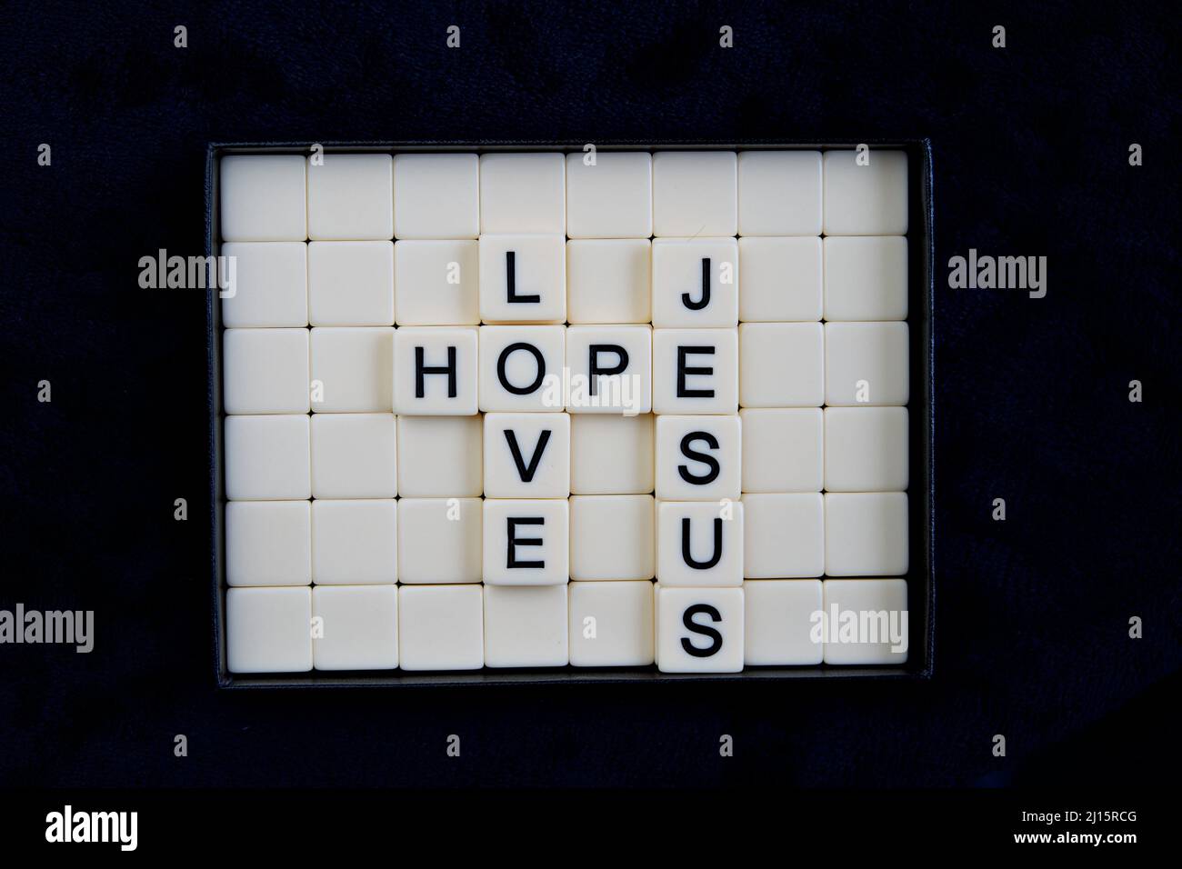 Liebe, Hoffnung, Jesus: Worte aus Buchstabenkombinationen Stockfoto