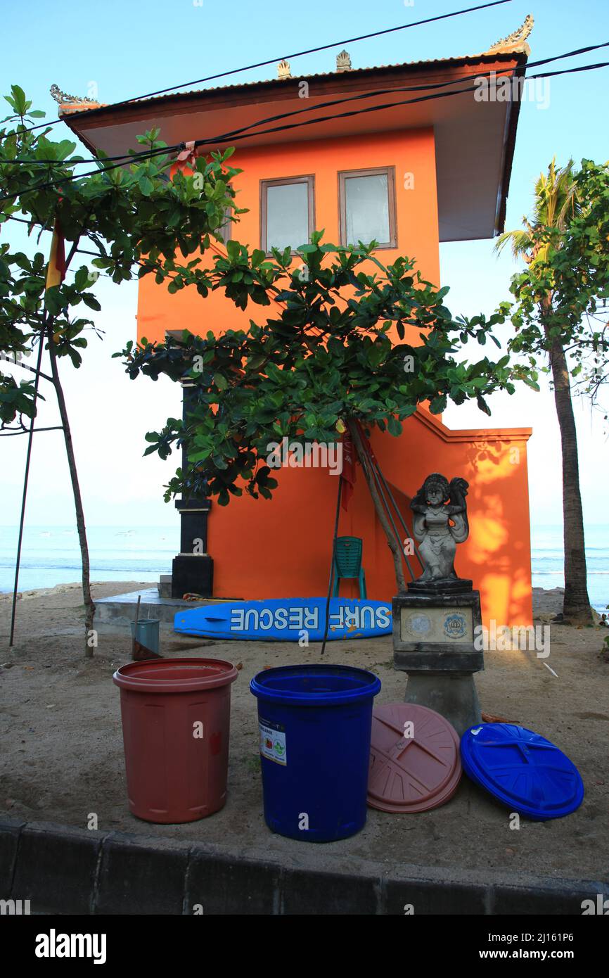 Am frühen Morgen am Kuta Beach in Bali, Indonesien. Stockfoto