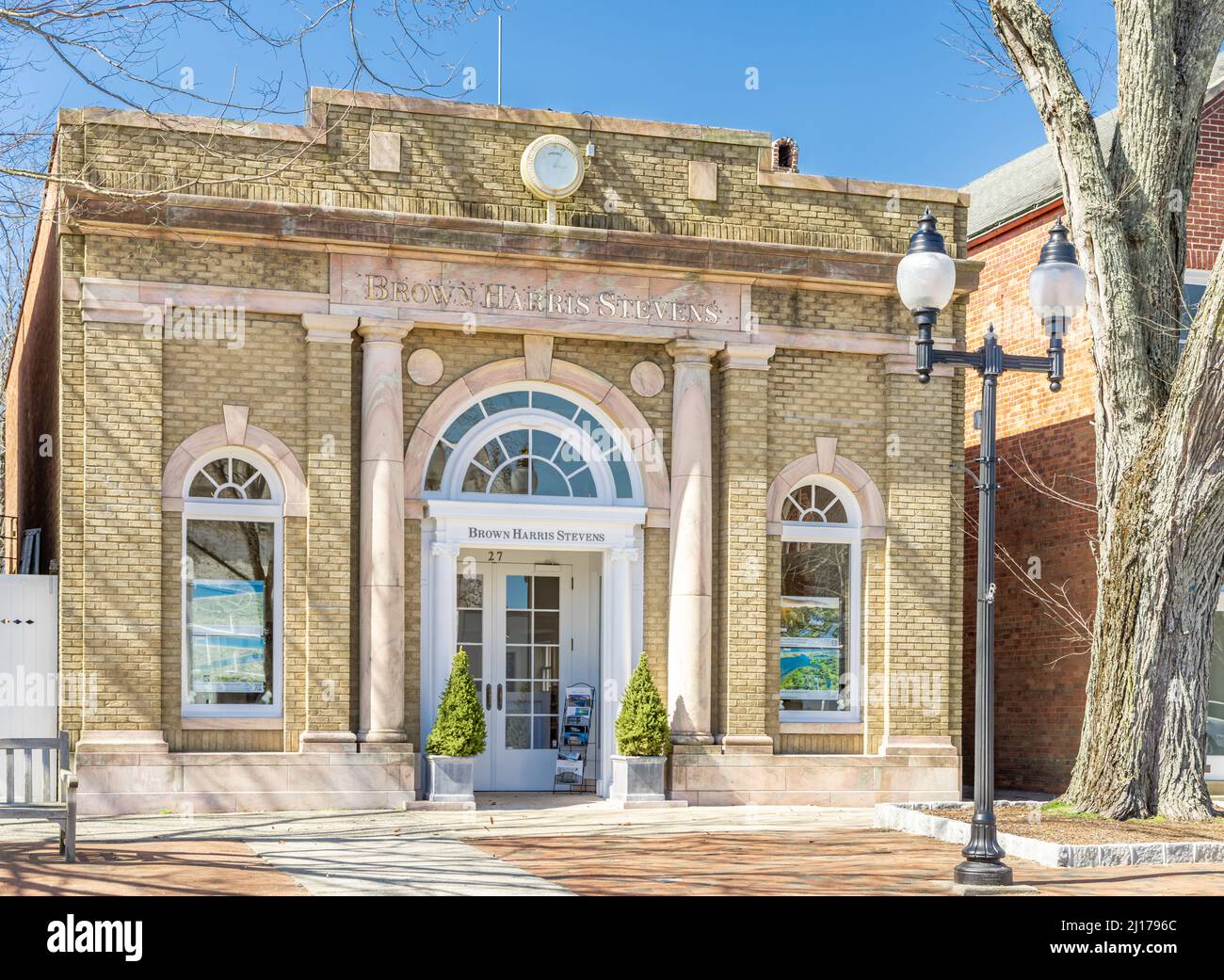 Brown Harris Stevens Büro in East Hampton, NY Stockfoto