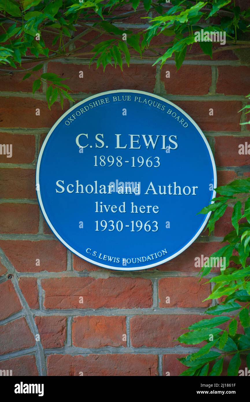 Blaue Plakette vor den Öfen, Oxford, ehemaliges Wohnhaus des Autors CS Lewis, von 19430 bis zu seinem Tod im Jahr 1963. Stockfoto