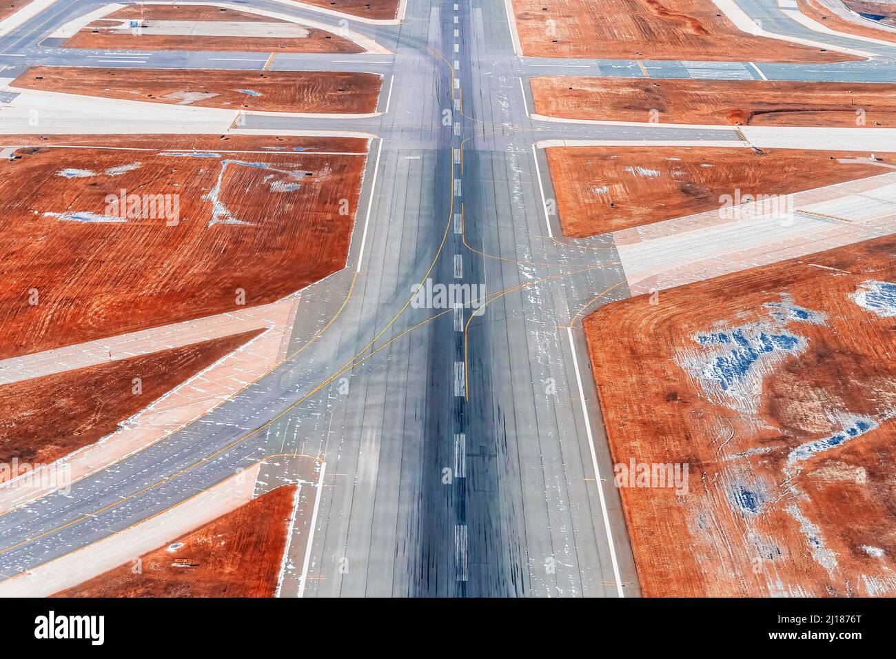 Start- und Landebahn am internationalen Flughafen Pearson, Toronto, Kanada Stockfoto