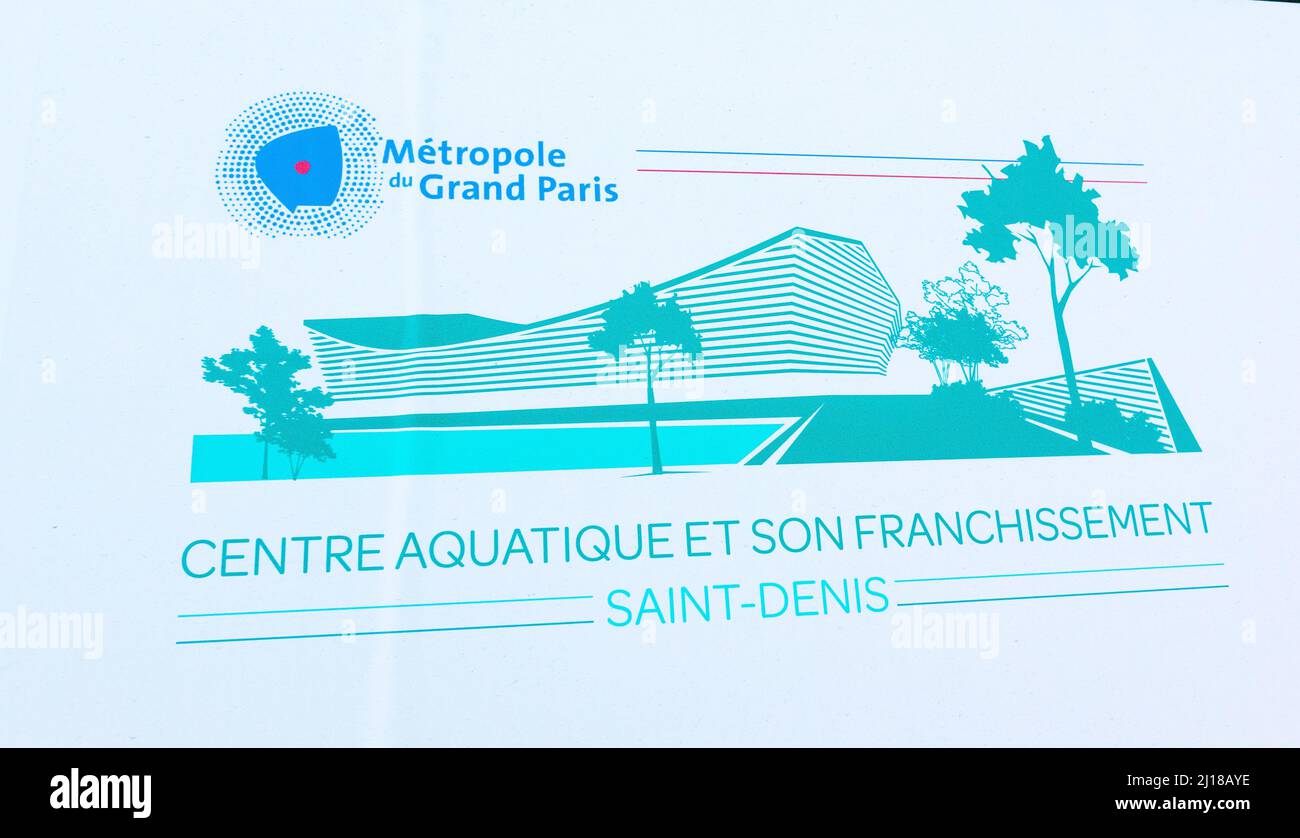 Saint Denis, Frankreich, Nahaufnahme, Schild, Baustelle Olympische Spiele Paris 2024, Schwimmbad Gebäude der Wasserspiele, Architekturillustration „Grand Paris“ Stockfoto