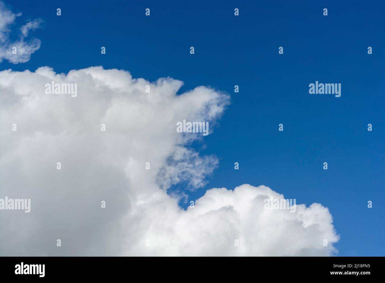 Hintergrund von Wolken und Himmel Stockfoto