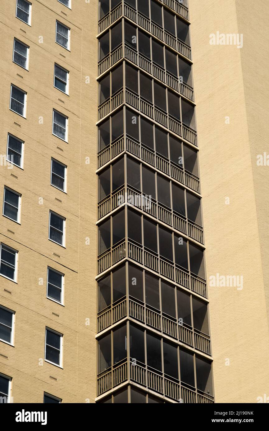Balkone auf dem Condo Tower Stockfoto
