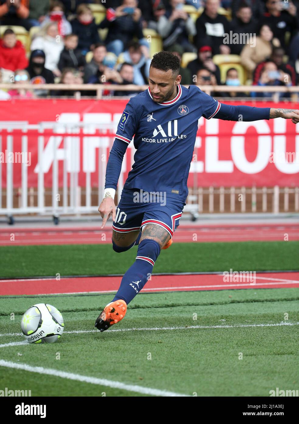 Neymar Jr von PSG während des Fußballspiels der französischen Ligue 1 zwischen AS Monaco (ASM) und Paris Saint-Germain (PSG) am 20. März 2022 im Stade Louis II in Monaco - Foto Jean Catuffe / DPPI Stockfoto
