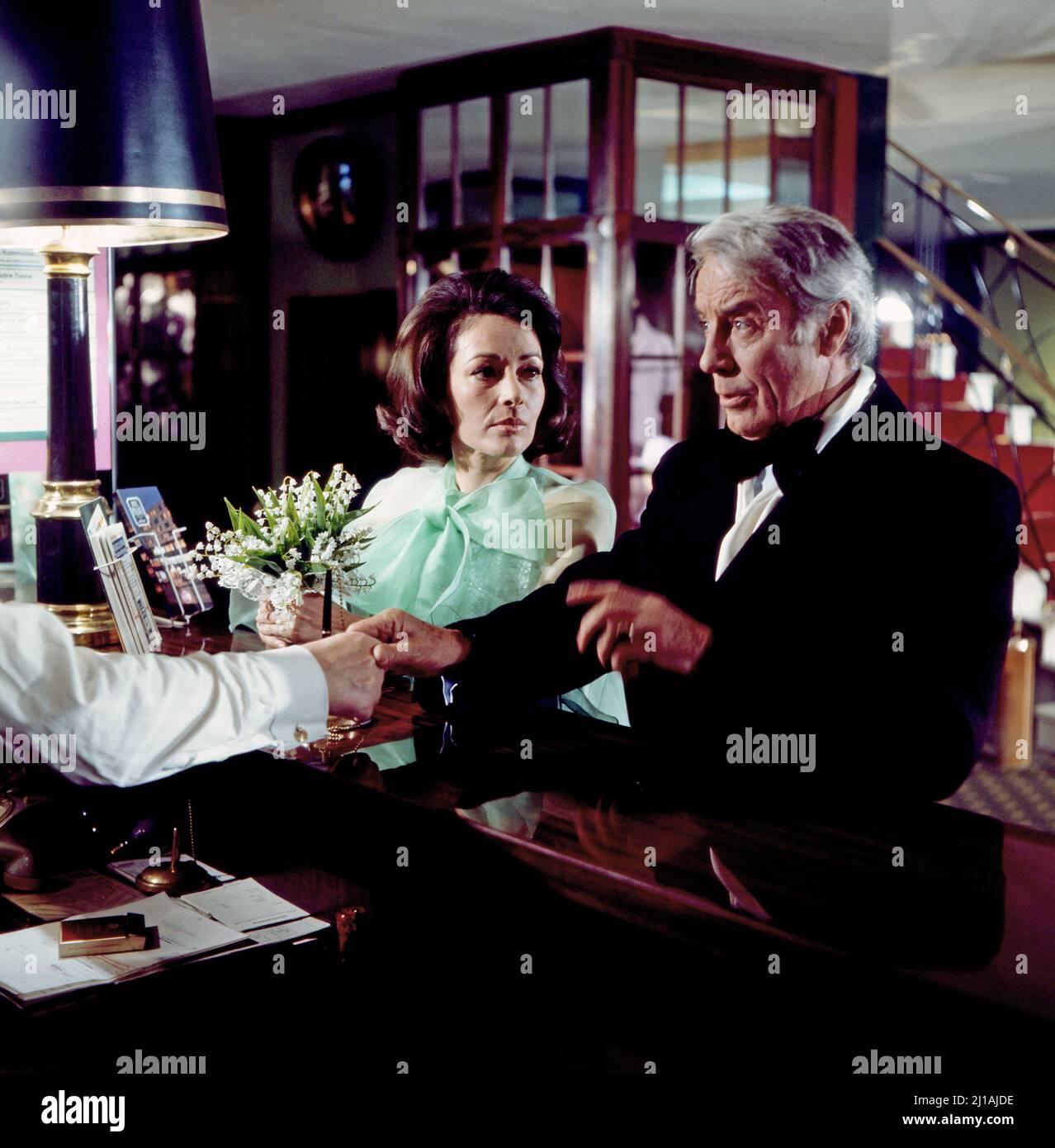 Hochzeitsnacht im Paradies, Fernsehfilm nach der Operette von Friedrich