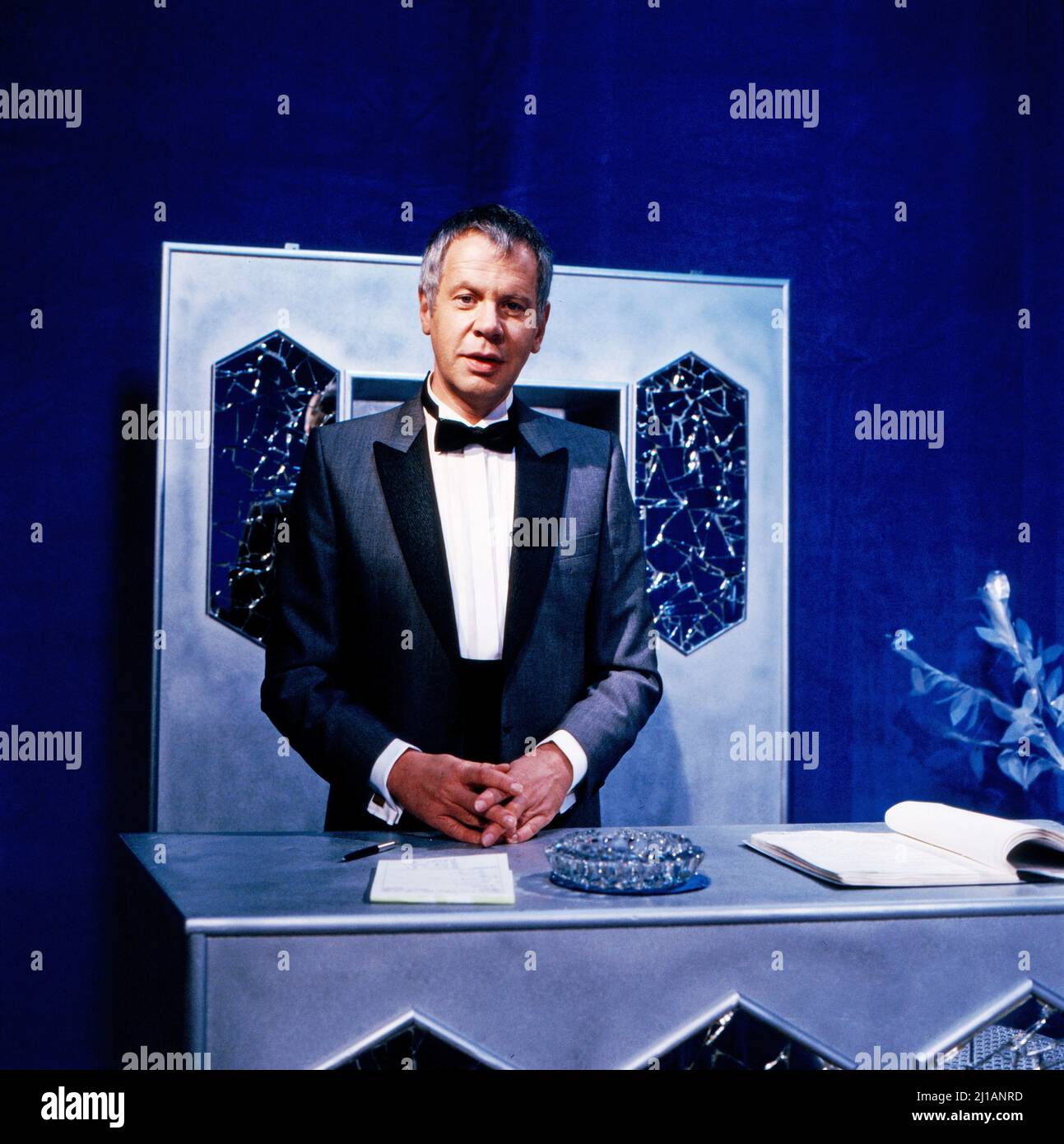 Ein Abend im Blauen Salon, Magiergala und Unterhaltungsreihe, Österreich 1982, Mitwirkende: Peter Lodynski Stockfoto