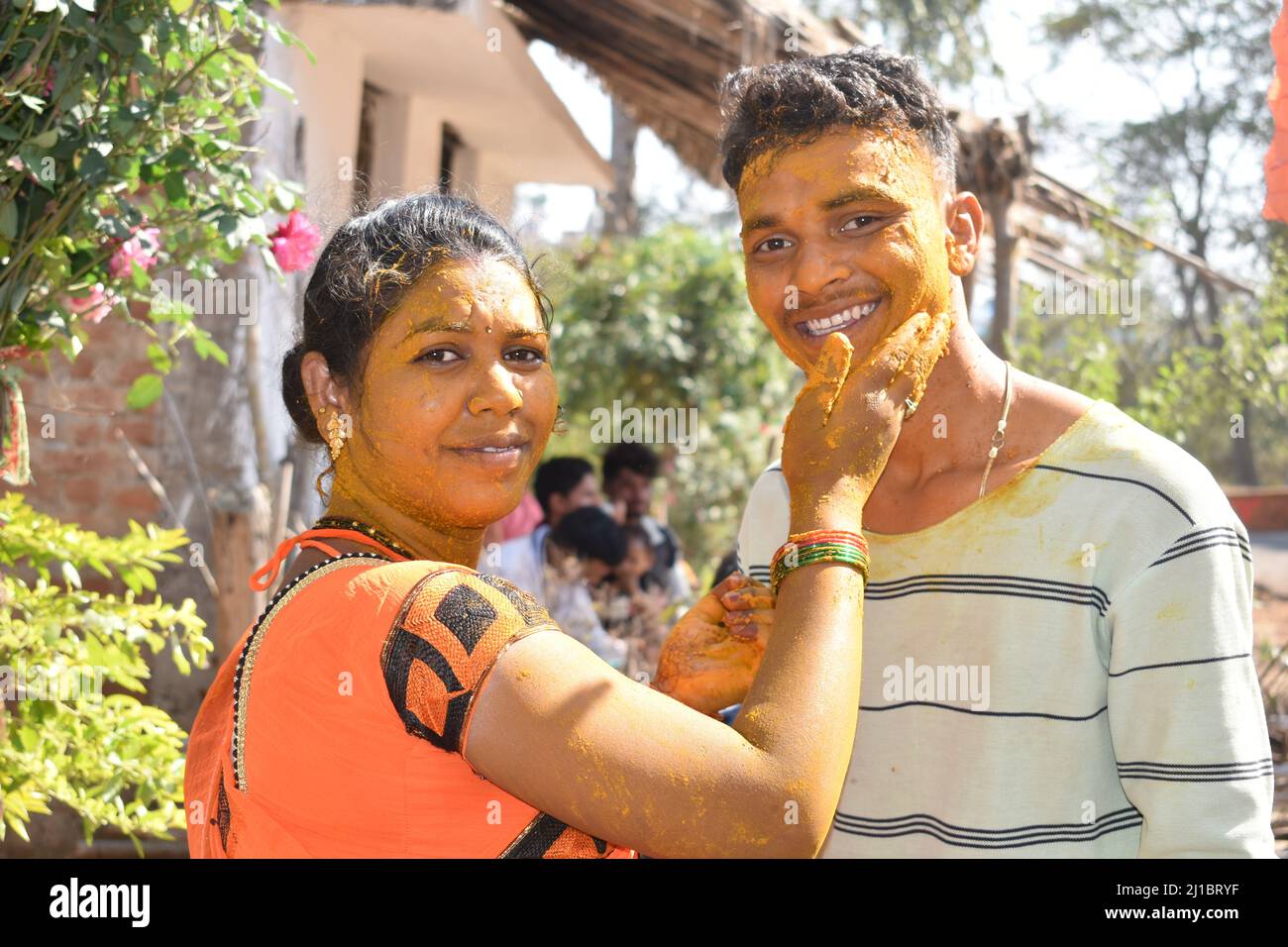 fotoshooting zur haldi-Zeremonie Stockfoto