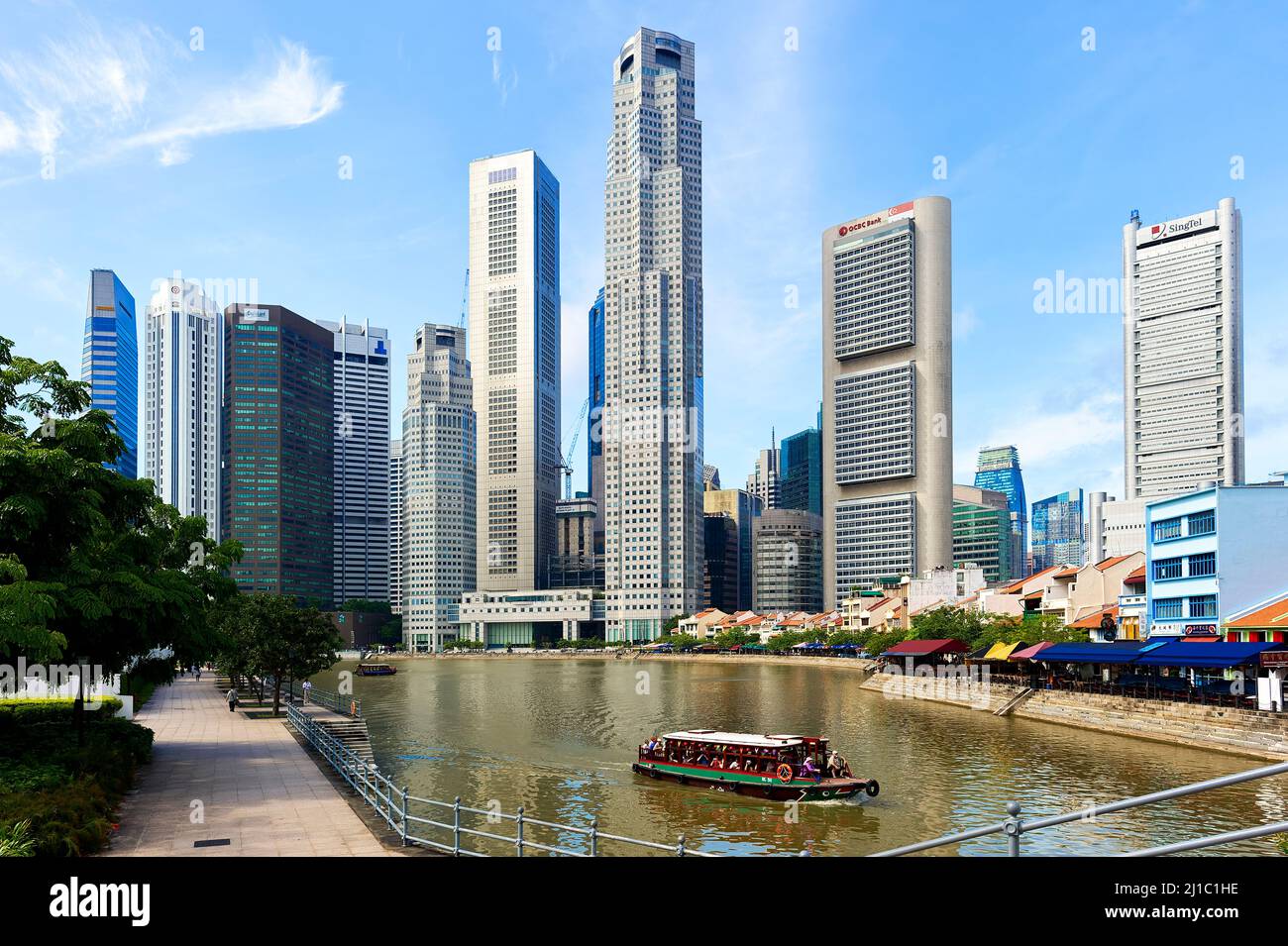 Bootstour durch die Innenstadt von Singapur Stockfoto