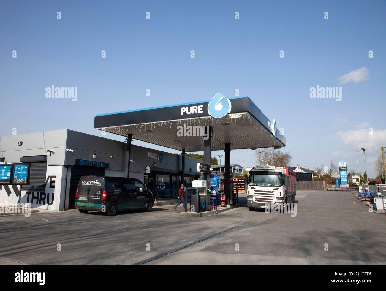 Birdy Oil Service Station, Dublin Road, Carrickmacross, County Monaghan; Irland Stockfoto