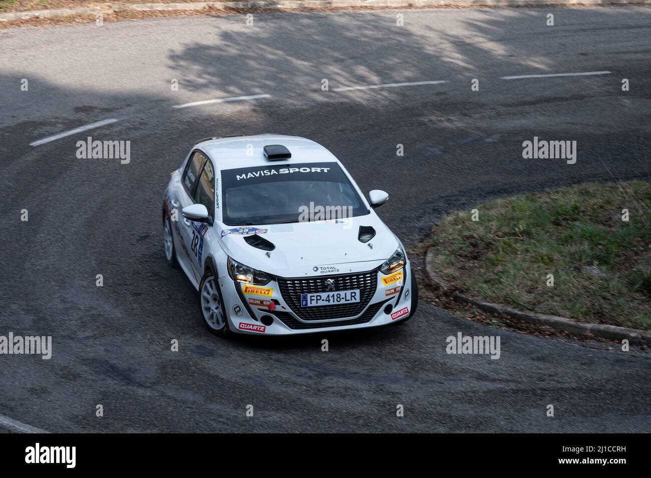 Die Peugeot 208 Rallye 4 in Lloret de Mar Asphaltfahrt Stockfoto