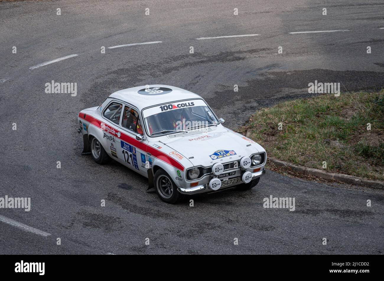 Eine Nahaufnahme eines Ford Escort MKI in 9 Lloret de Mar Asphaltfahrt Stockfoto