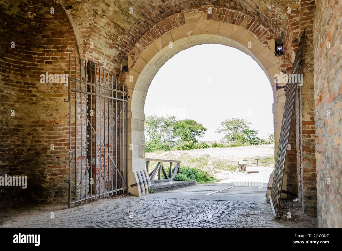 Verlassen Sie den oberen Teil der Festung Petrovaradin. Stockfoto