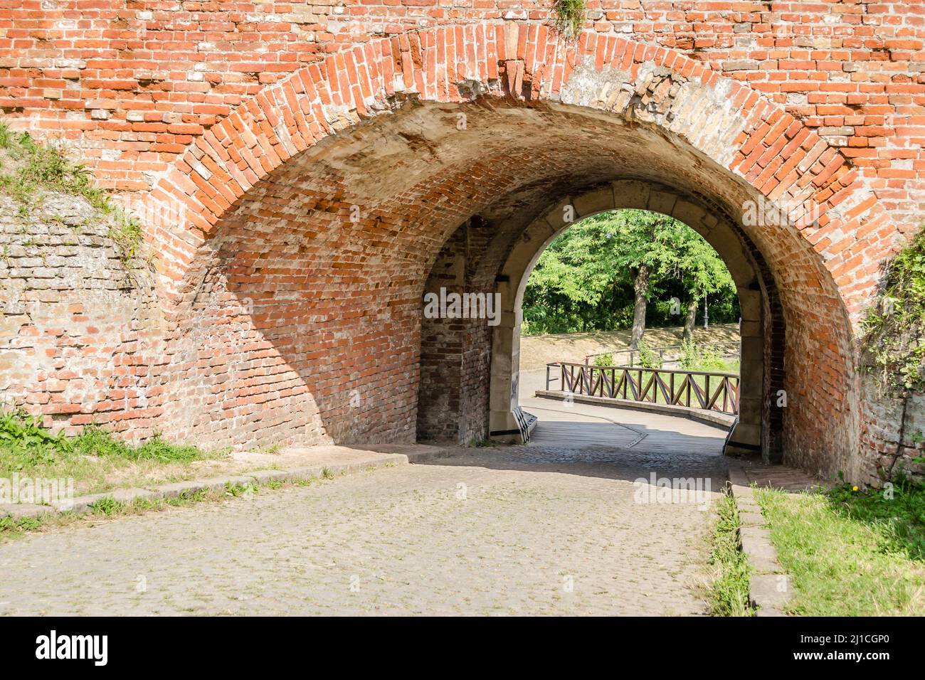Verlassen Sie den oberen Teil der Festung Petrovaradin. Stockfoto