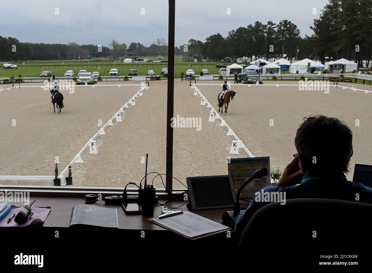 Raeford, North Carolina, USA. 24. März 2022. Reiter und Pferde treten beim Carolina