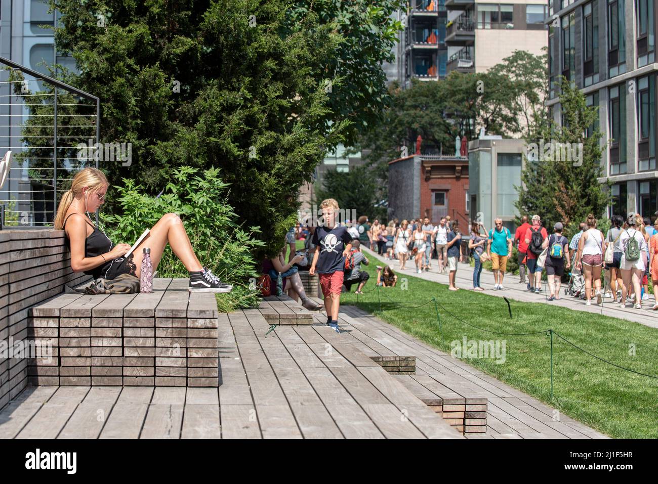 Sommerszenen aus der Highline in New York City Stockfoto