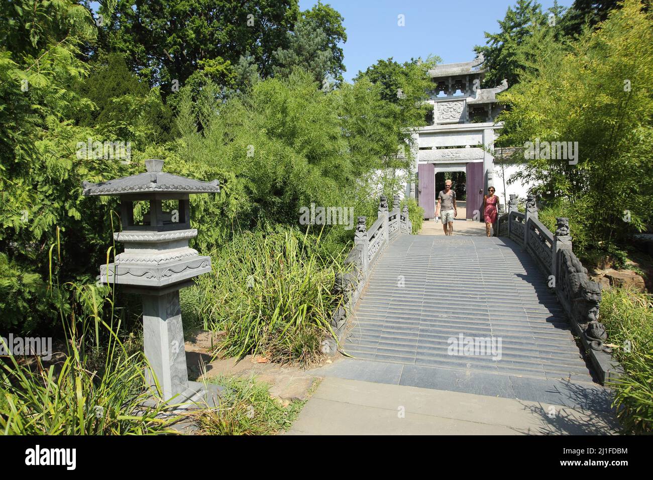 Bethmann park chinese garden frankfurt Fotos und Bildmaterial in