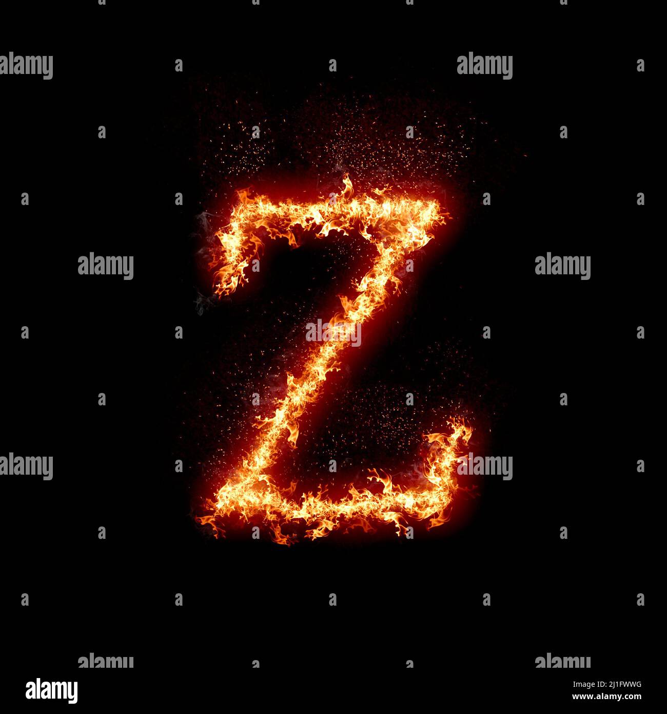 Buchstabe z brennend im Feuer, digitale Kunst isoliert auf schwarzem Hintergrund, ein Buchstabe aus Alphabet-Satz Stockfoto