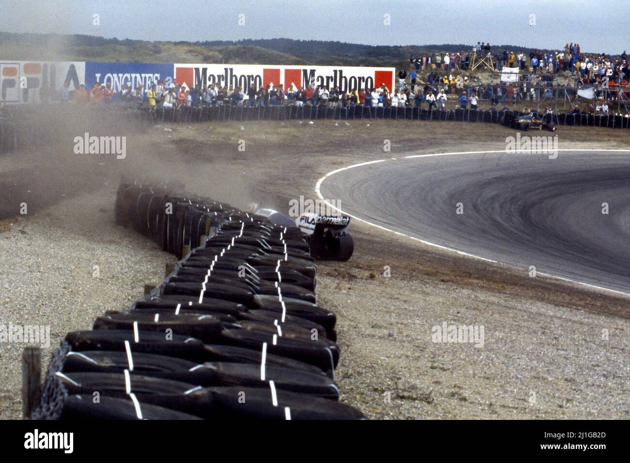 Nelson Piquet (BRA) Brabham BT52 BMW im Schotter an der Ecke Tarzan Stockfoto