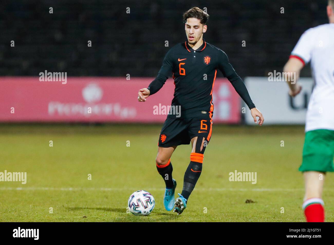 Sofia, Bulgarien. 25. März 2022. SOFIA, BULGARIEN - 25. MÄRZ: Ludovit Reis aus den Niederlanden U23 während des EM 2023 Qualifikationsspiels zwischen Bulgarien U23 und den Niederlanden U23 im Slavia Stadium am 25. März 2022 in Sofia, Bulgarien (Foto von Nikola Krstic/Orange Picics) Credit: Orange Pics BV/Alamy Live News Stockfoto