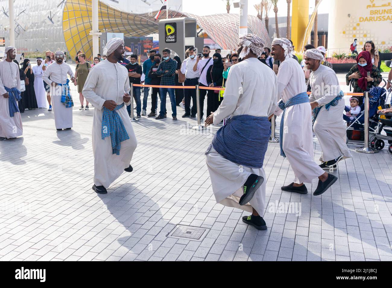 Khaleeji Band präsentiert sich auf der Expo 2020 in Dubai Stockfoto