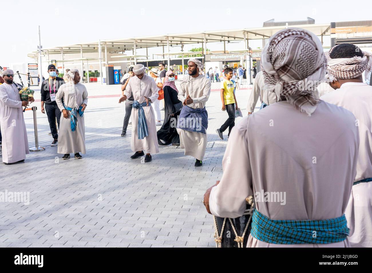 Khaleeji Band präsentiert sich auf der Expo 2020 in Dubai Stockfoto