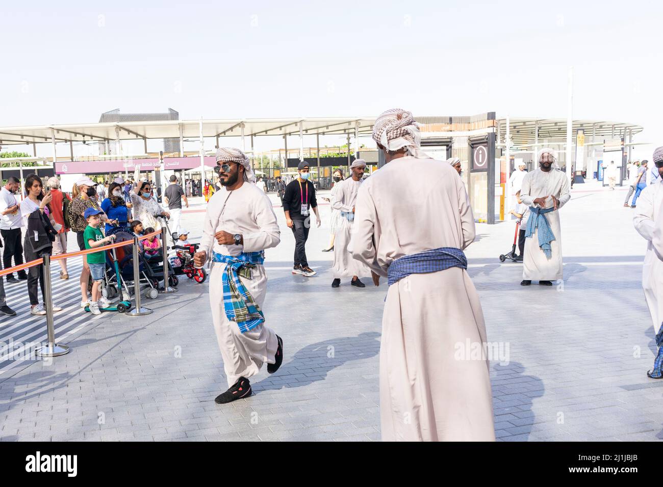 Khaleeji Band präsentiert sich auf der Expo 2020 in Dubai Stockfoto